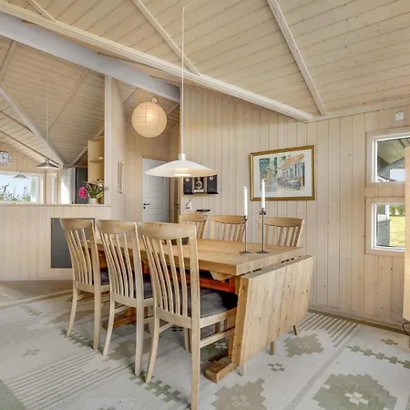 Hébergement de vacances Nice In Fllenslev With 3 Bedrooms And Wifi Eskebjerg