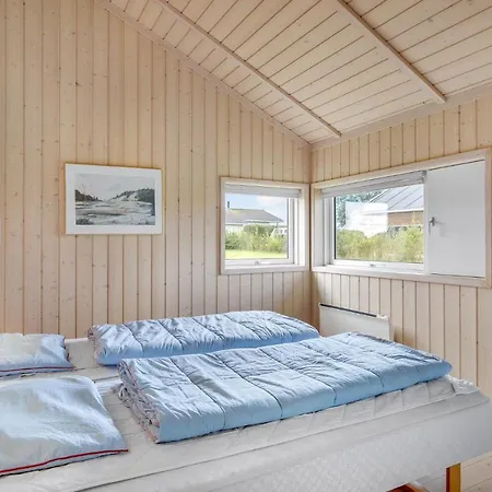 Nice In Fllenslev With 3 Bedrooms And Wifi