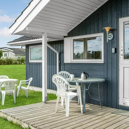 Nice In Fllenslev With 3 Bedrooms And Wifi Eskebjerg